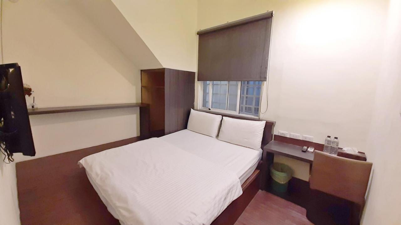 Home Sweet Beach Hotel Xiaoliuqiu Exterior foto