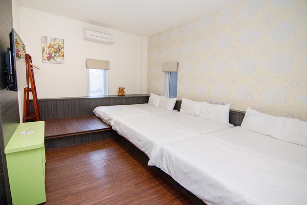 Home Sweet Beach Hotel Xiaoliuqiu Exterior foto